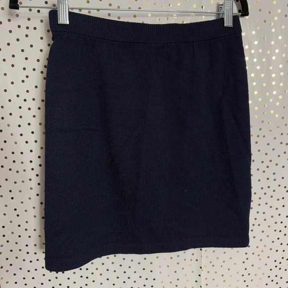 St.Johns Navy Blue Skirt - Picture 5 of 6